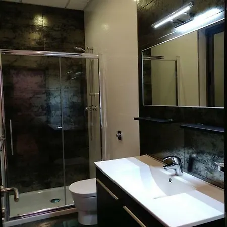 Vincent Apartmen * Victoria